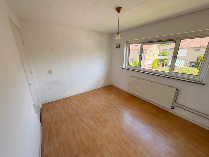 Foto 8 van Professor Brummelkampstraat 12