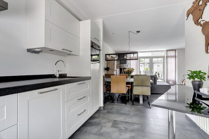 Foto 12 van Marknessestraat 22