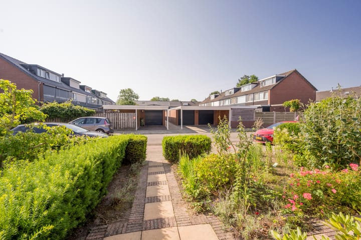 Foto 32 van Piet Heinlaan 41