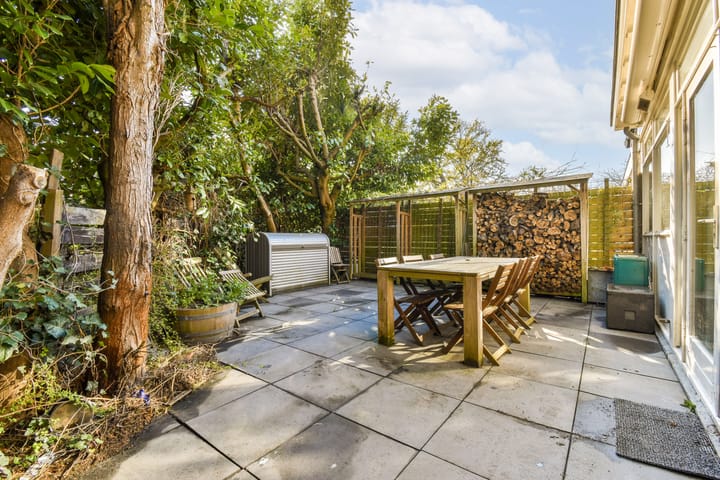 Foto 13 van van Tuijll van Serooskerkenstraat 1