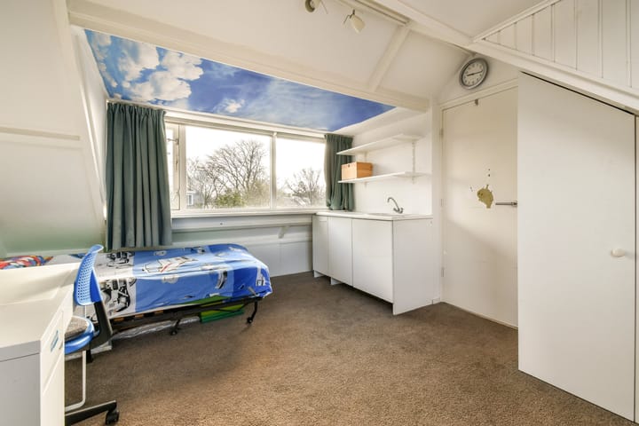 Foto 23 van van Tuijll van Serooskerkenstraat 1