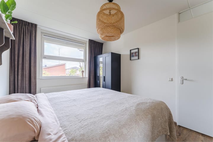 Foto 13 van Teenschiller 6