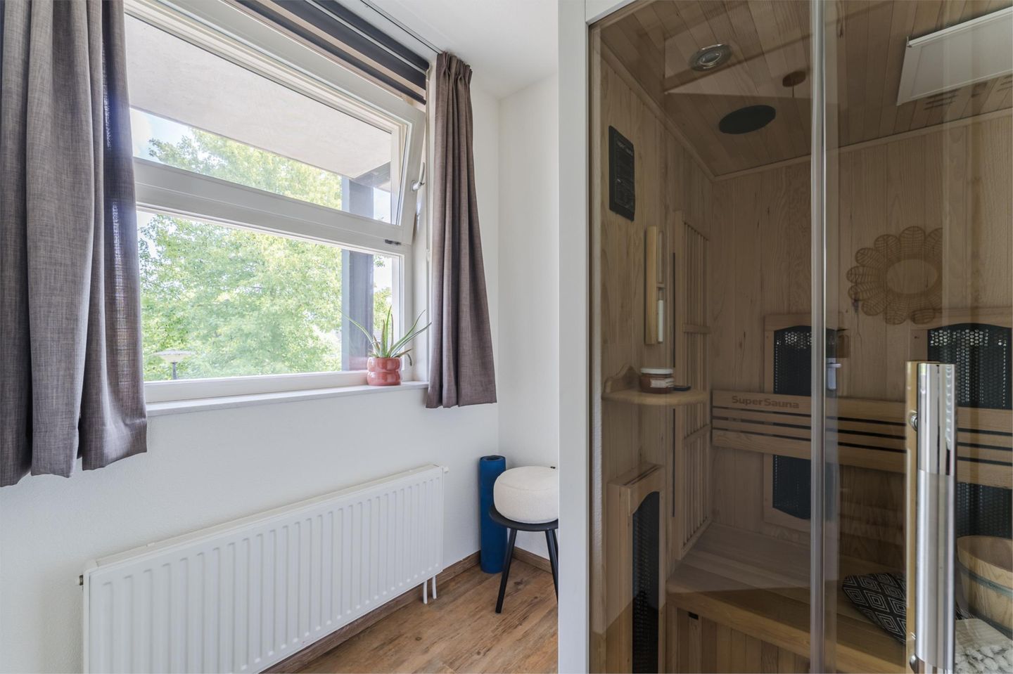 Foto 19 van Teenschiller 6