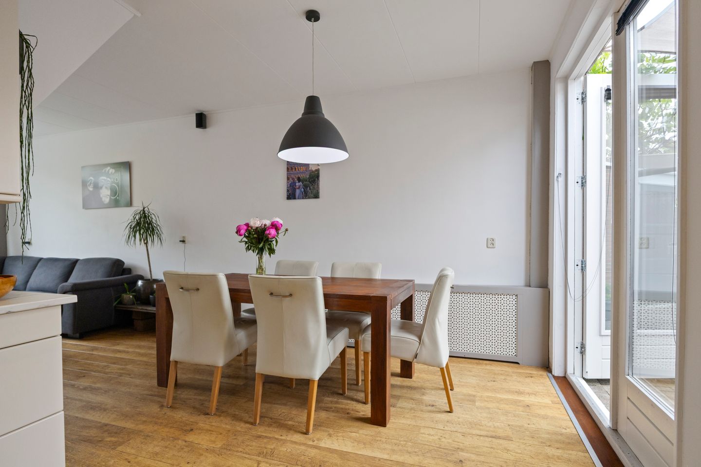 Foto 10 van 3e Emmadwarsstraat 4