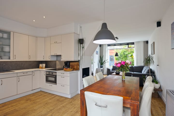 Foto 11 van 3e Emmadwarsstraat 4