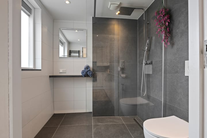 Foto 13 van 3e Emmadwarsstraat 4