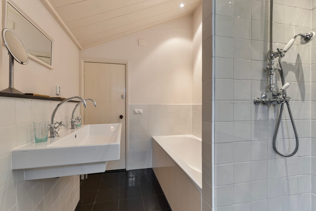 Foto 26 van Zuideinde 13-15