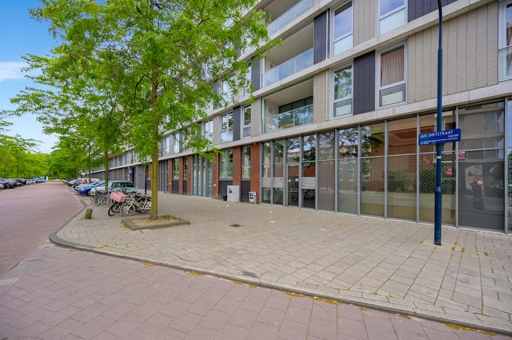Foto 25 van Jan Smitstraat 14