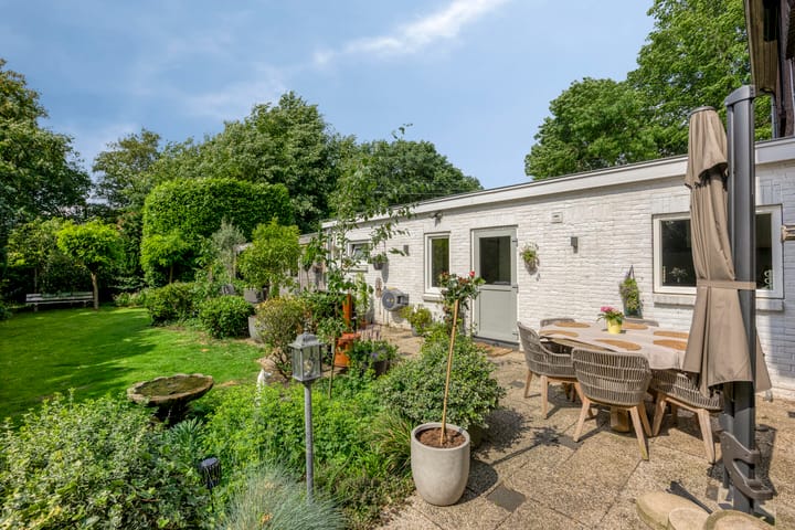 Foto 27 van Louis Regoutstraat 83