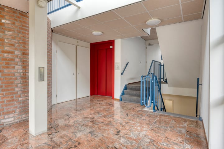 Foto 9 van Pater Leijdekkersstraat 80