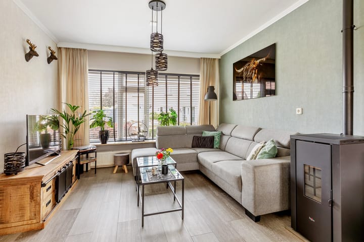 Foto 2 van Neptunusstraat 6