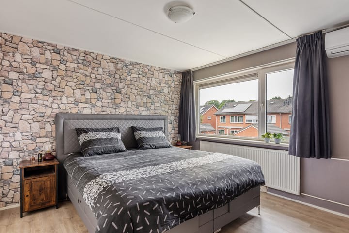 Foto 9 van Neptunusstraat 6