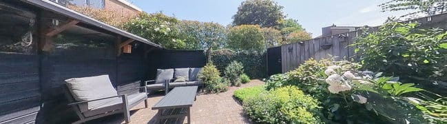 Achtertuin