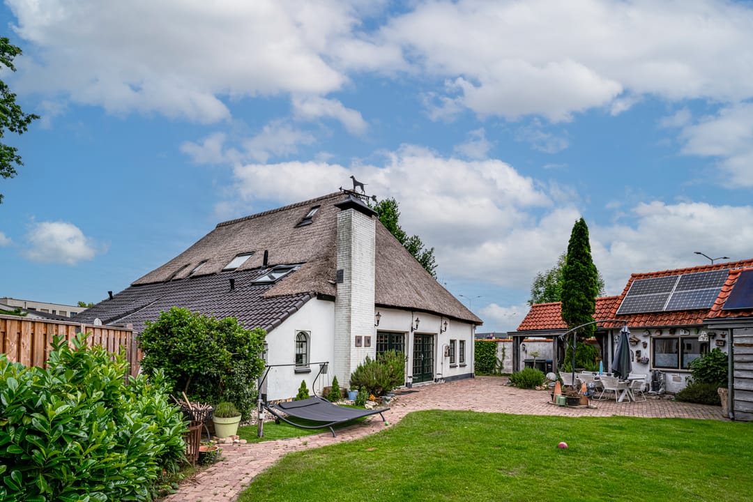 Foto 1 van Woeziksestraat 338-A