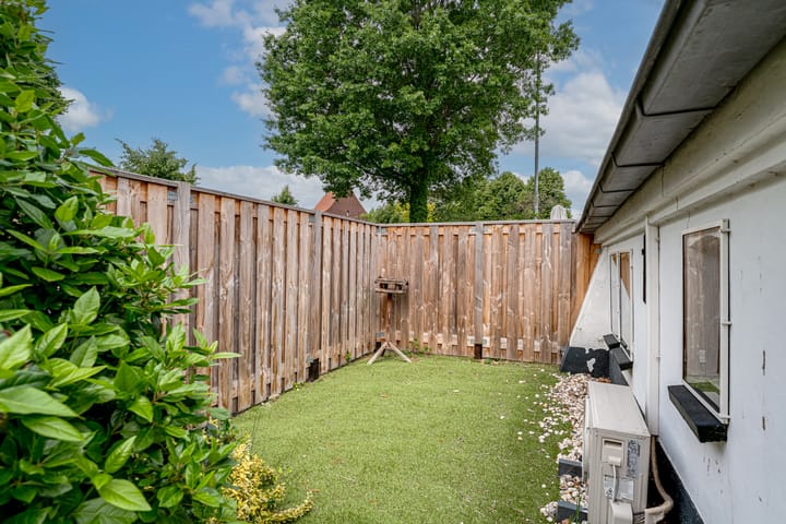 Foto 53 van Woeziksestraat 338-A