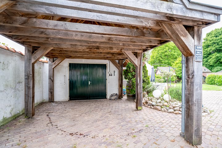 Foto 54 van Woeziksestraat 338-A