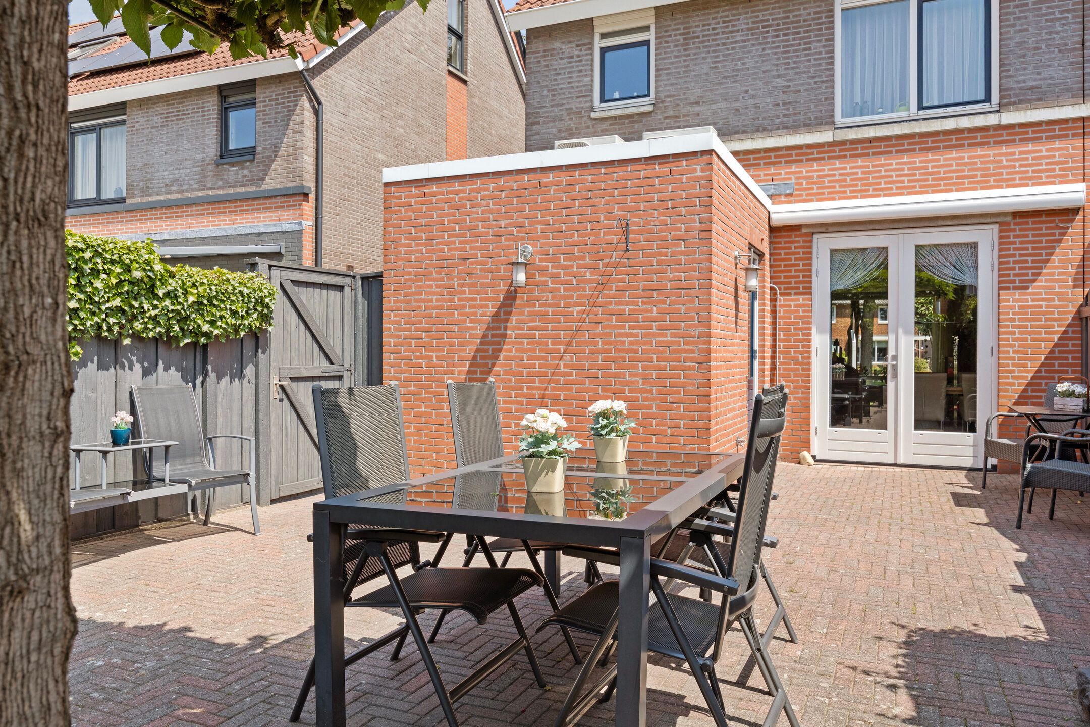 Photo 36 of Soendastraat 39