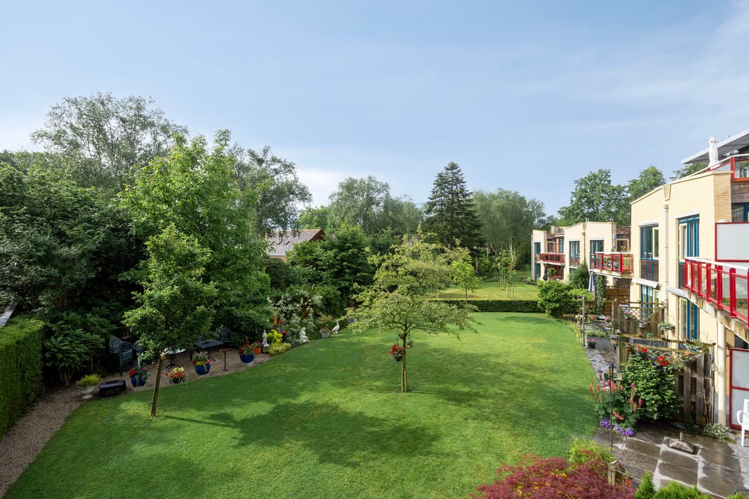 Photo 11 of Burg. Doffegnieslaan 2-F7