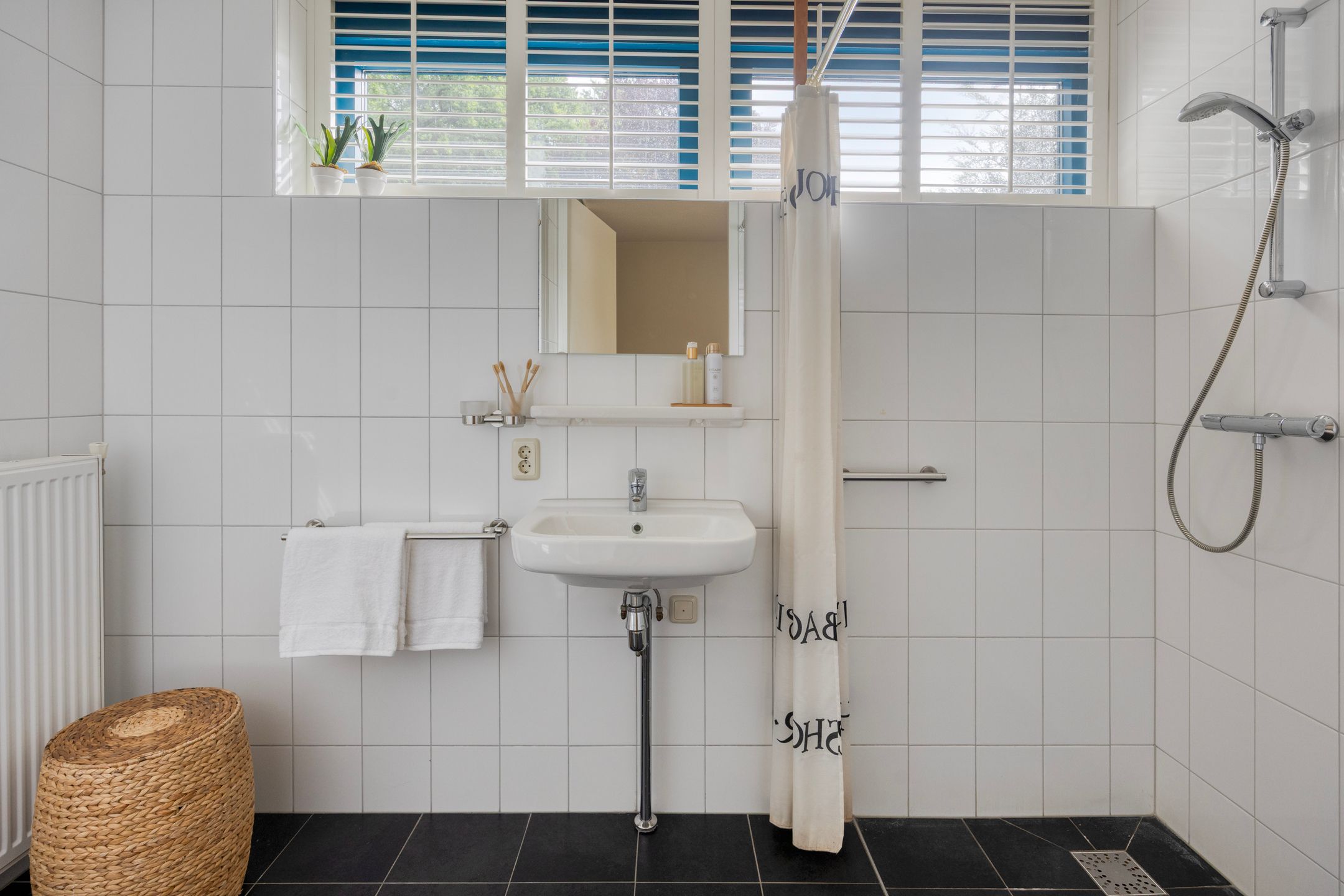 Photo 21 of Burg. Doffegnieslaan 2-F7