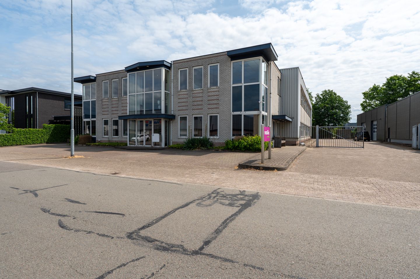 Bekijk foto 5 van Voltastraat 24