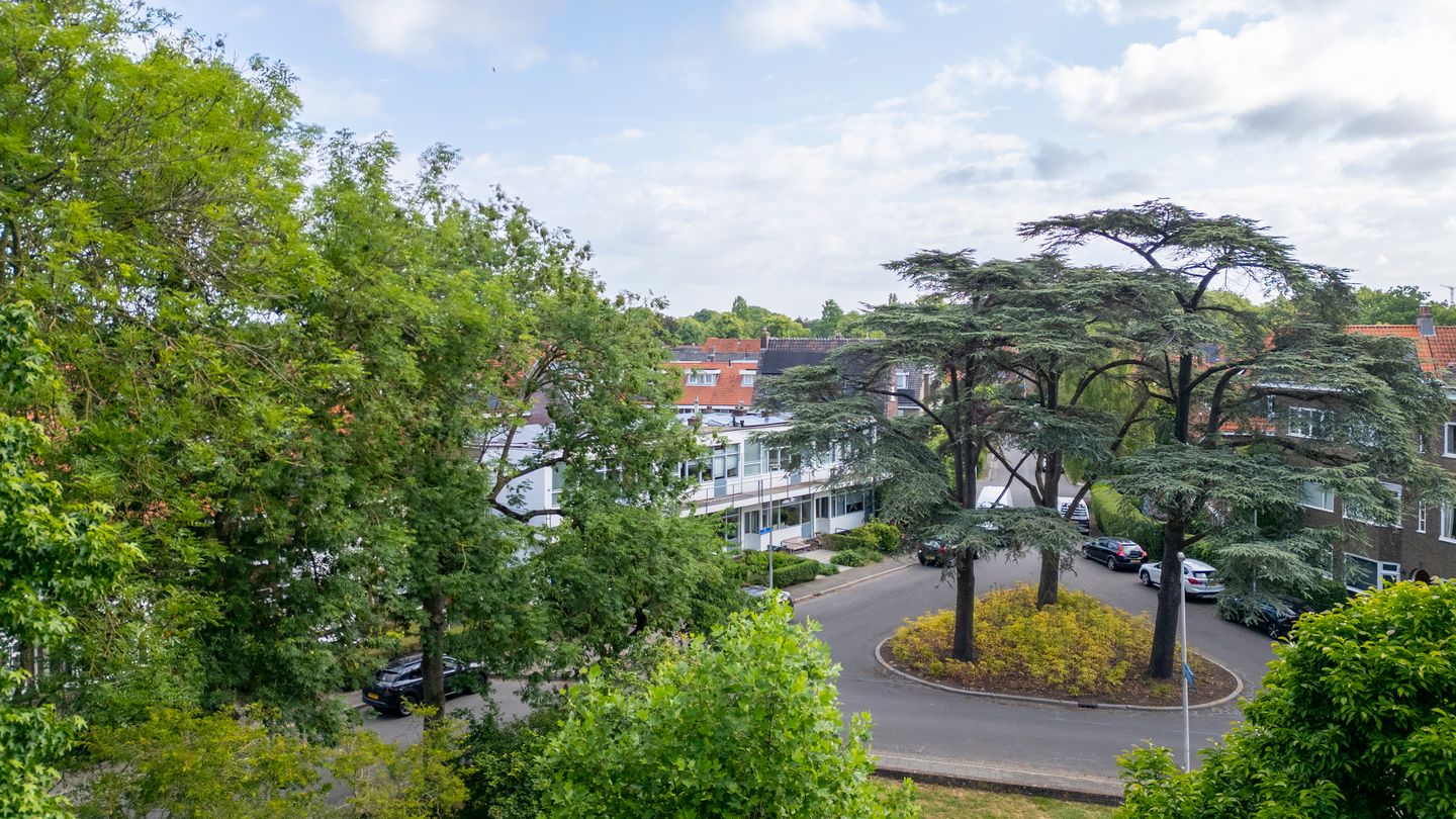 Foto 4 van Robert Schumannstraat 15