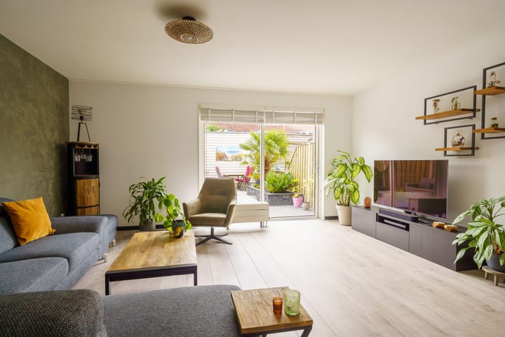 Foto 3 van Max Ernststraat 64