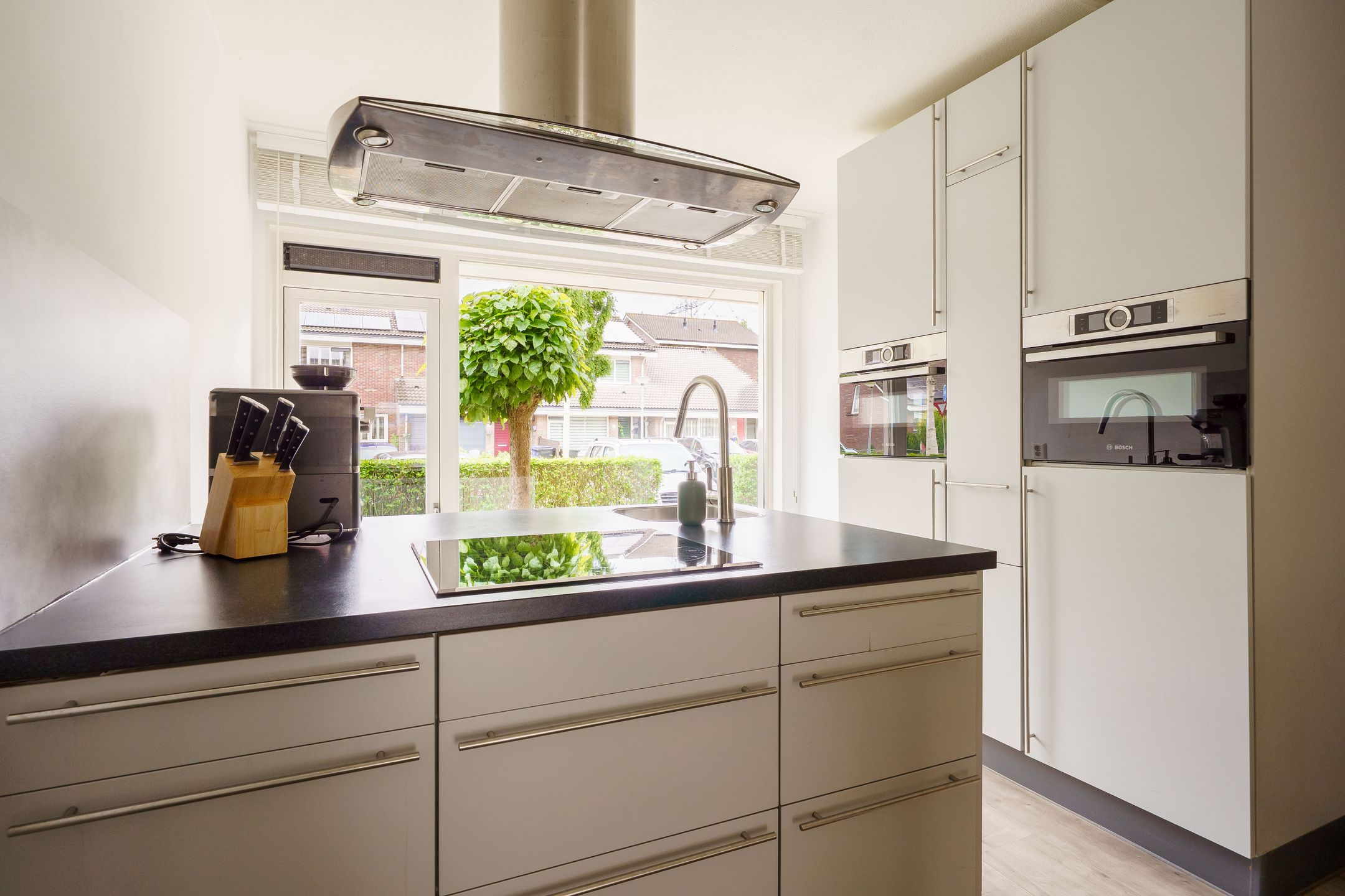 Foto 9 van Max Ernststraat 64