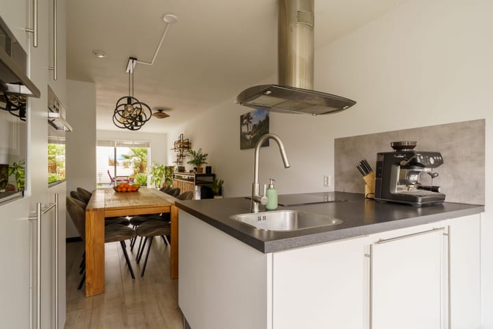 Foto 12 van Max Ernststraat 64