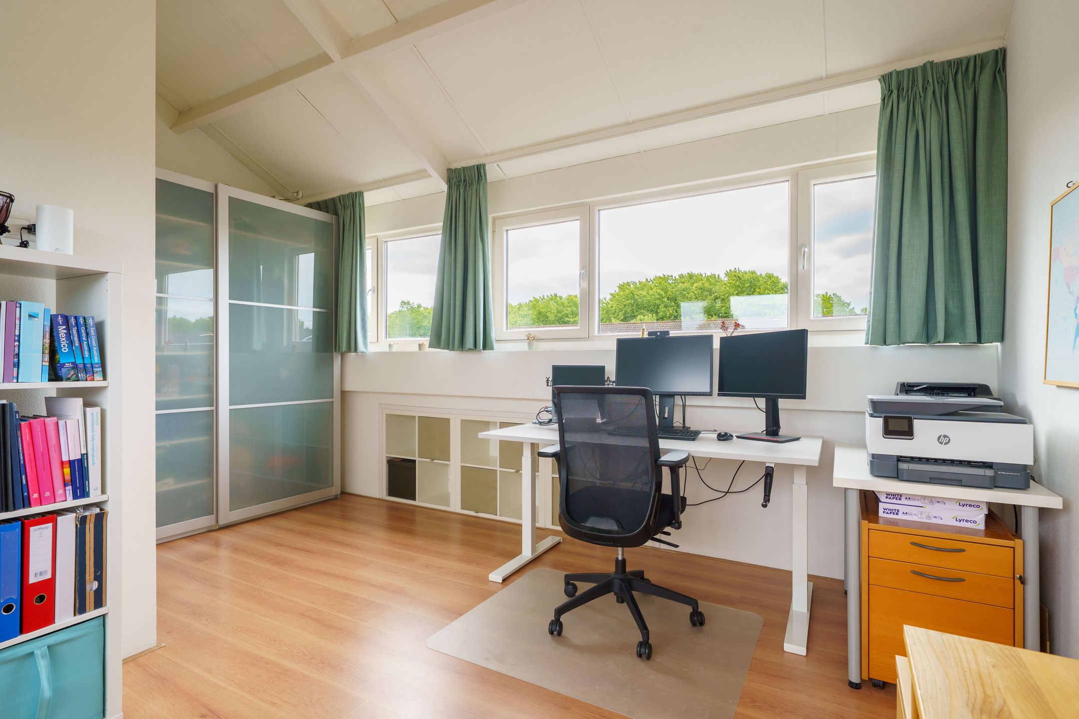 Foto 24 van Max Ernststraat 64