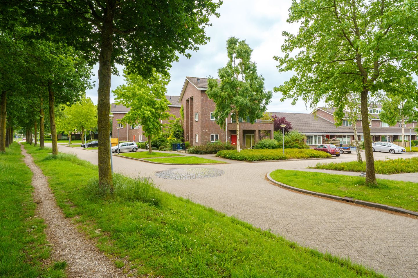 Foto 40 van Max Ernststraat 64