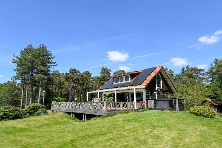 Photo 11 of Heugterzijweg 1