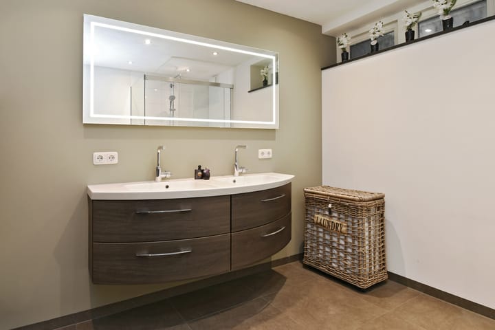 Photo 21 of Heugterzijweg 1