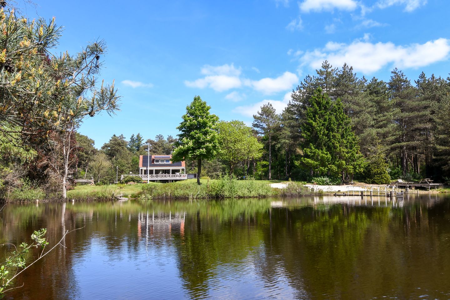 Photo 49 of Heugterzijweg 1