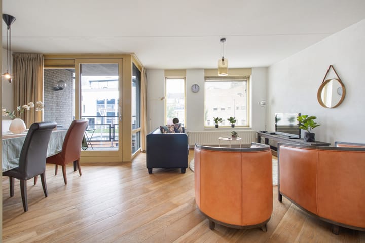 Foto 11 van Langestraat 2-03