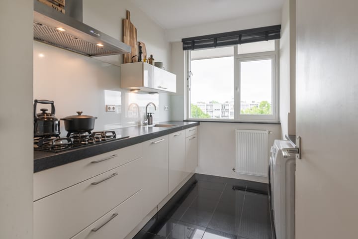 Foto 9 van Livingstonelaan 718