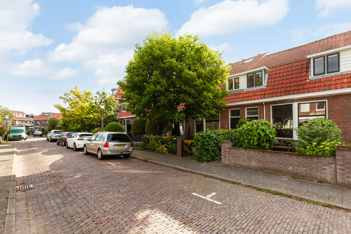 Photo 47 of Asterstraat 27