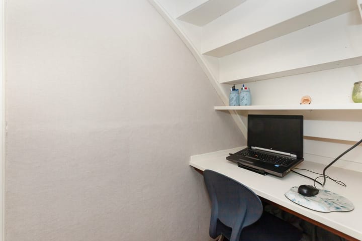 Photo 16 of Asterstraat 27