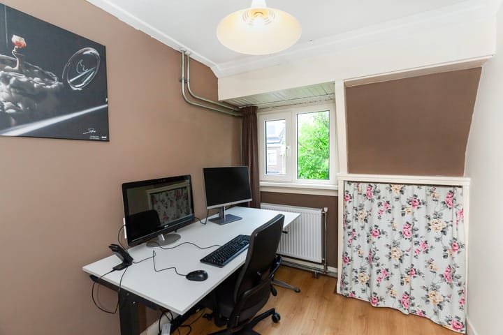 Photo 30 of Asterstraat 27