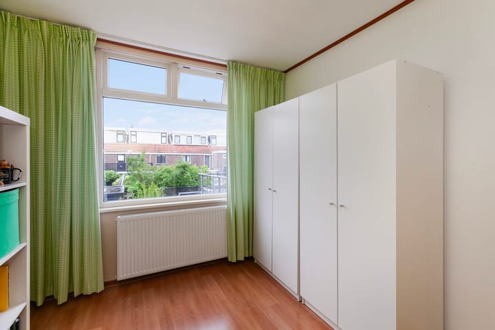 Photo 35 of Asterstraat 27