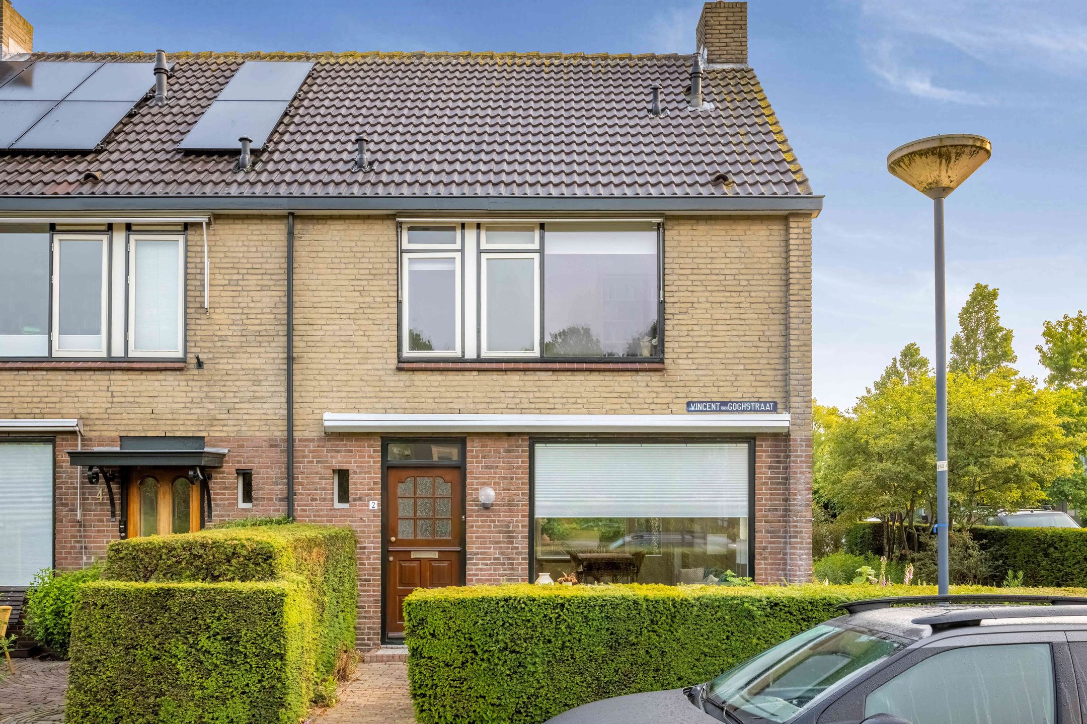 Photo 3 of Vincent van Goghstraat 2