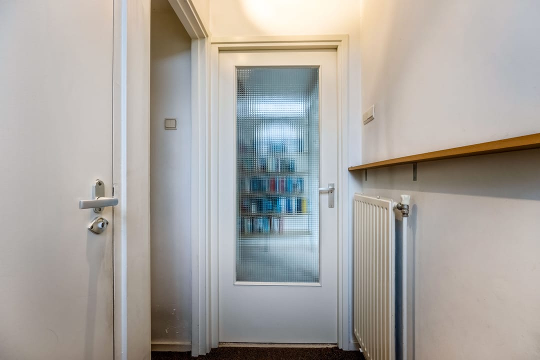 Photo 7 of Vincent van Goghstraat 2