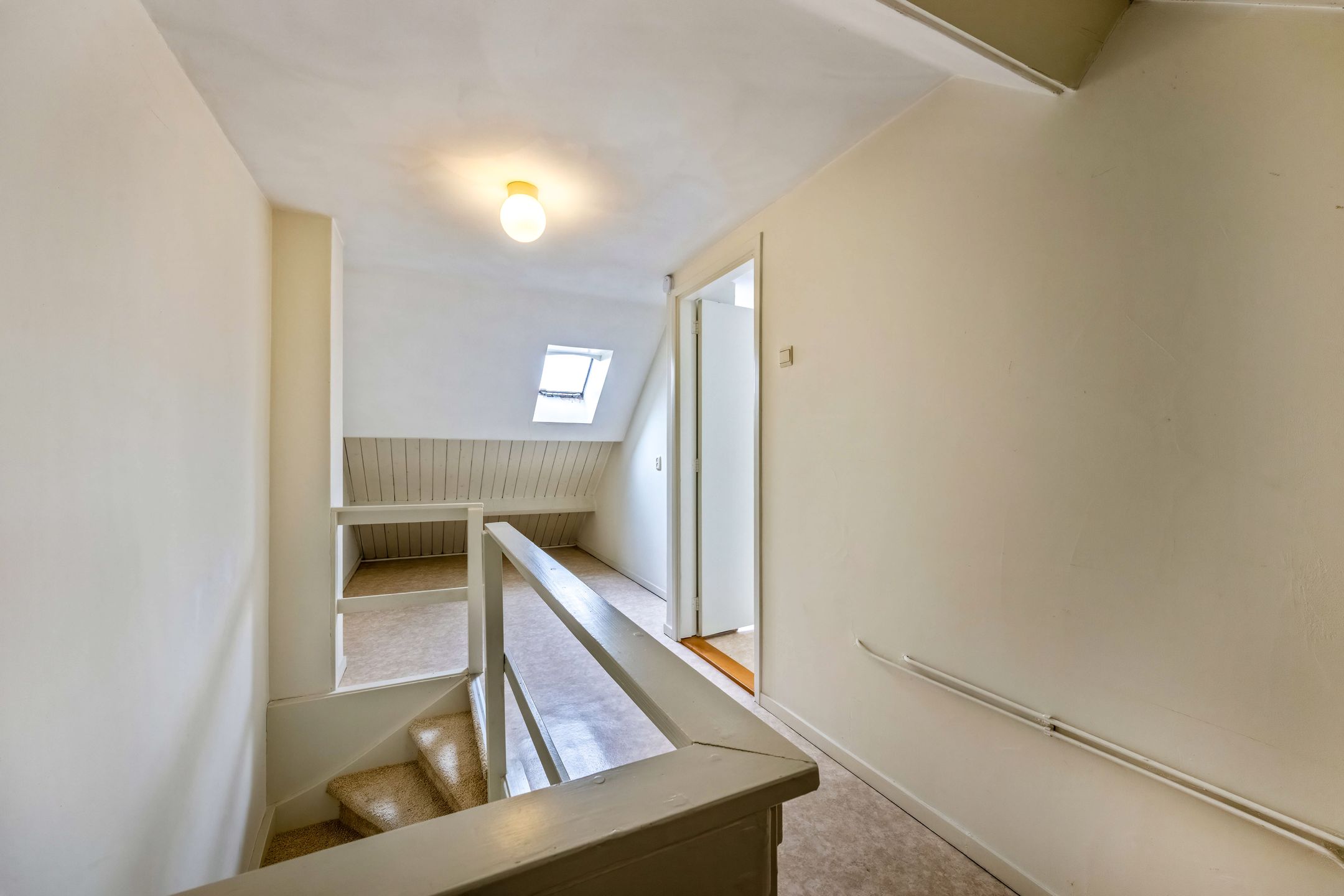 Photo 30 of Vincent van Goghstraat 2