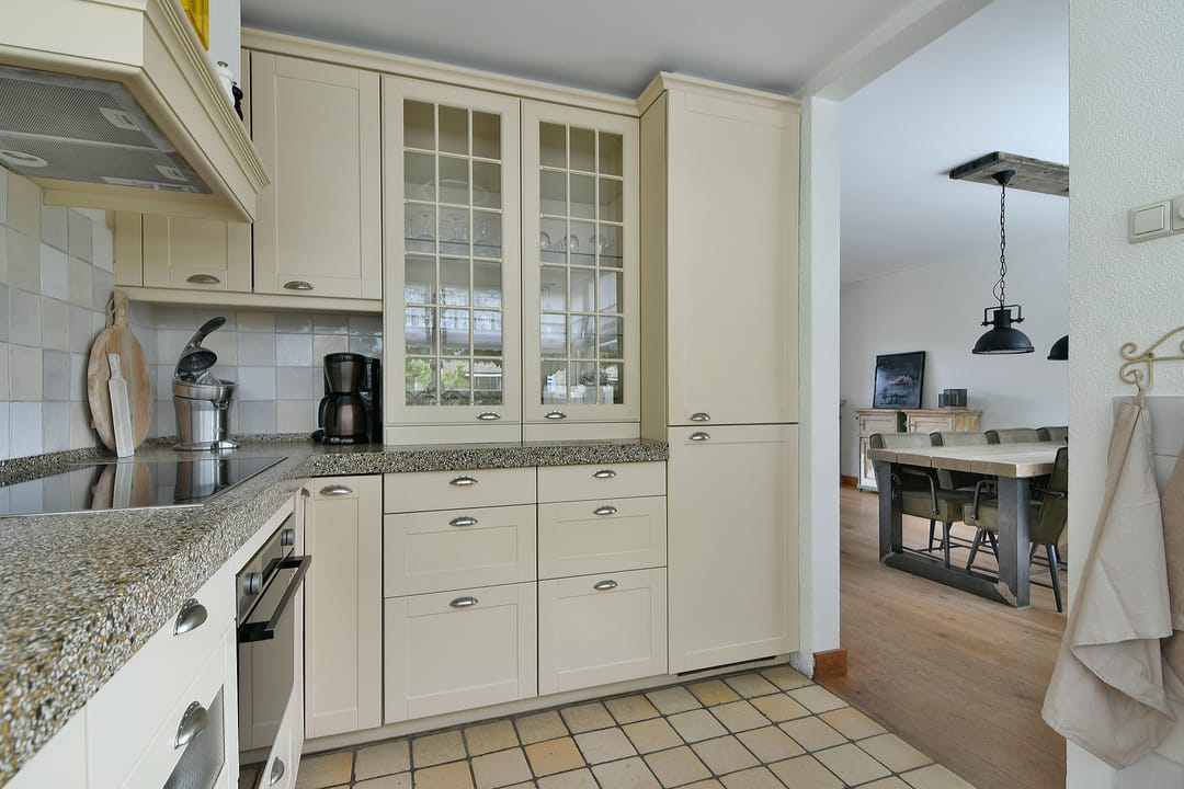 Foto 22 van Vliegersplein 15