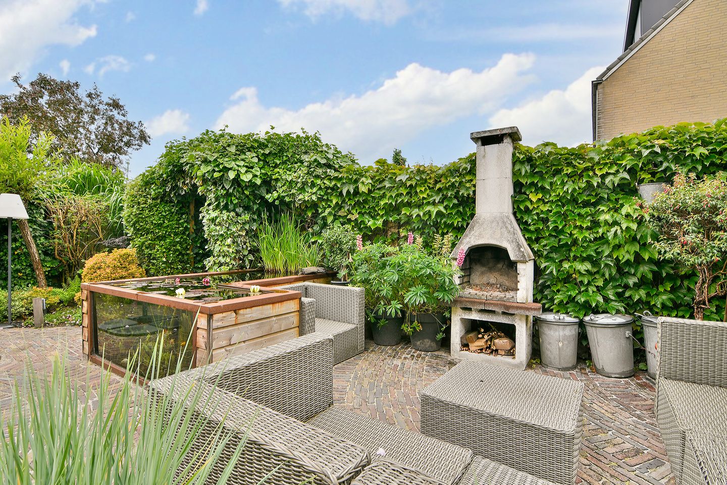 Foto 25 van Vliegersplein 15