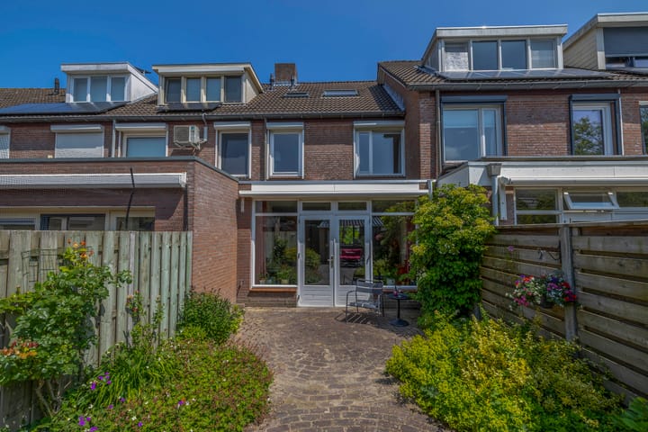 Foto 24 van Sint Maartensloop 10