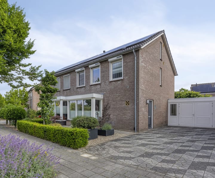 Foto 1 van Janssensstraat 82