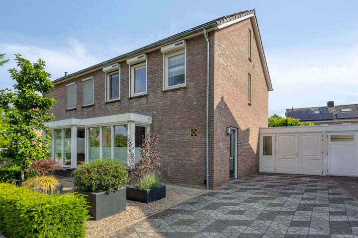 Foto 8 van Janssensstraat 82