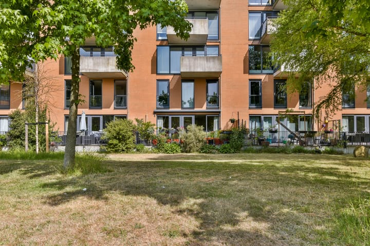 Foto 32 van Marskramerstraat 126