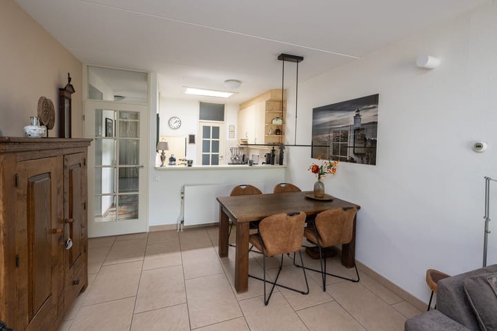 Foto 7 van Van Fridaghmarke 17