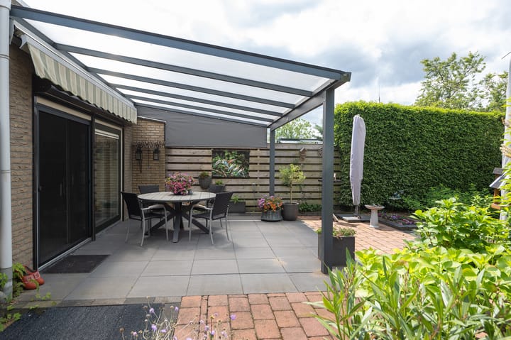 Foto 20 van Van Fridaghmarke 17